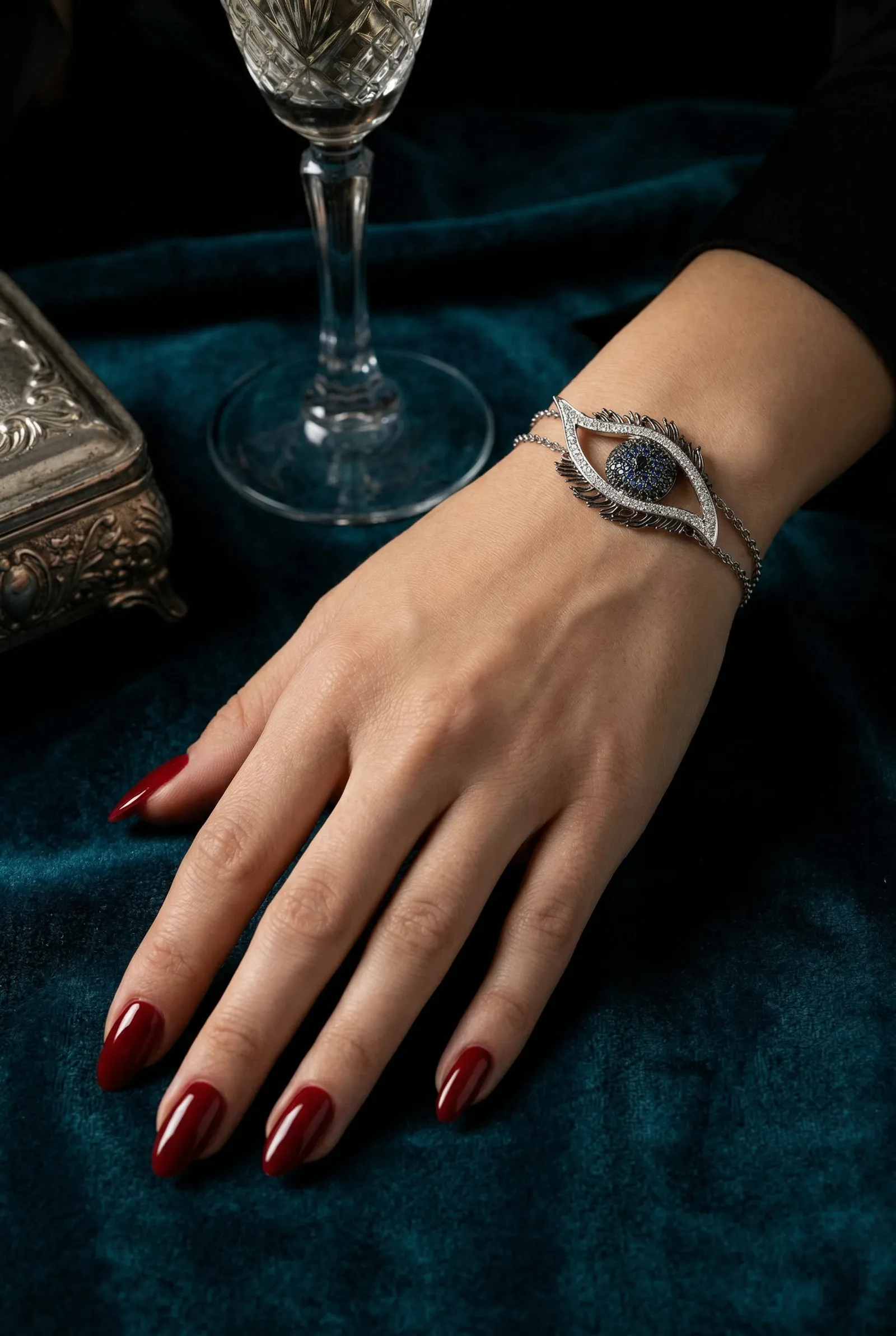 White Gold Diamond & Sapphire Bracelet